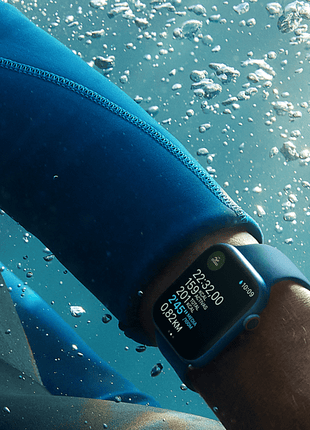 Apple Watch Series 7, GPS, 45 mm, Caja de aluminio Medianoche, Correa deportiva color Medianoche